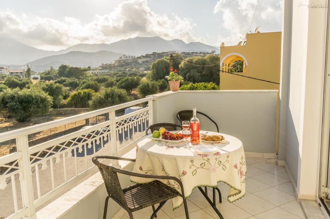 Sotirios Apartments Karpathos Exterior photo