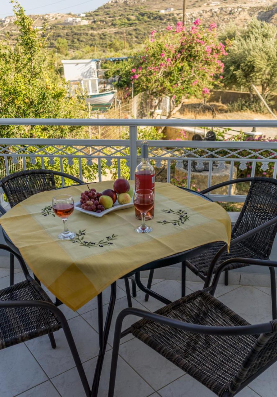 Sotirios Apartments Karpathos Exterior photo